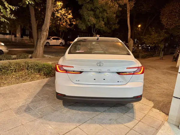 تویوتا، کمری هیبرید