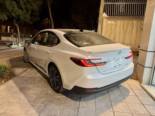 تویوتا، کمری هیبرید