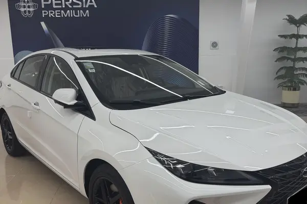 فونیکس، آریزو 6 جی تی (Z6 GT)