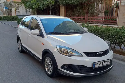 ام وی ام، 315هاچ بک