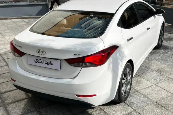 هیوندای، النترا