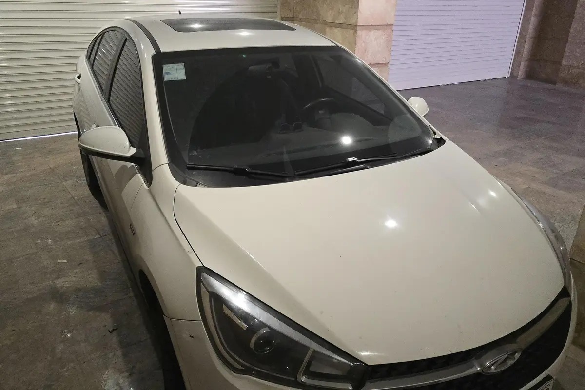 چری،  آریزو 5T