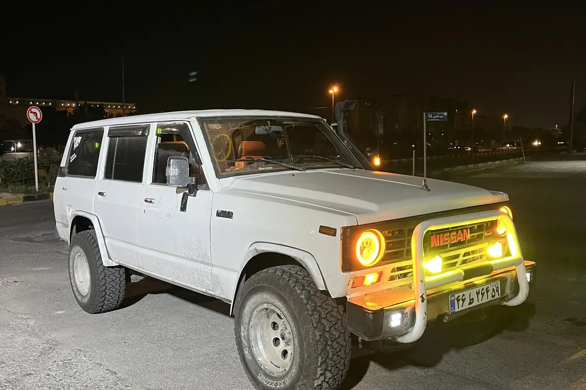 نیسان،  پاترول چهار در