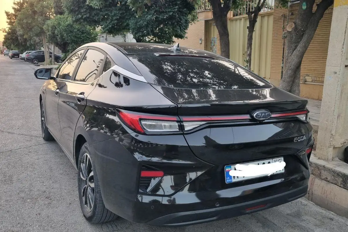 کی ام سی،  eJ7