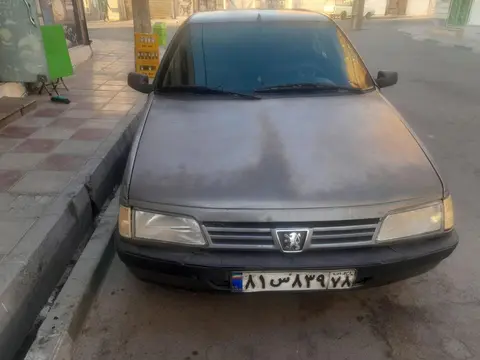 پژو، 405