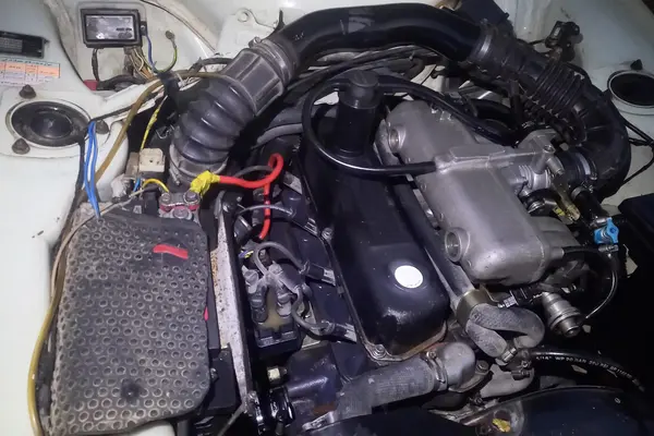 پیکان، سدان