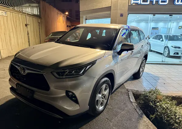 تویوتا، هایلندر هیبرید