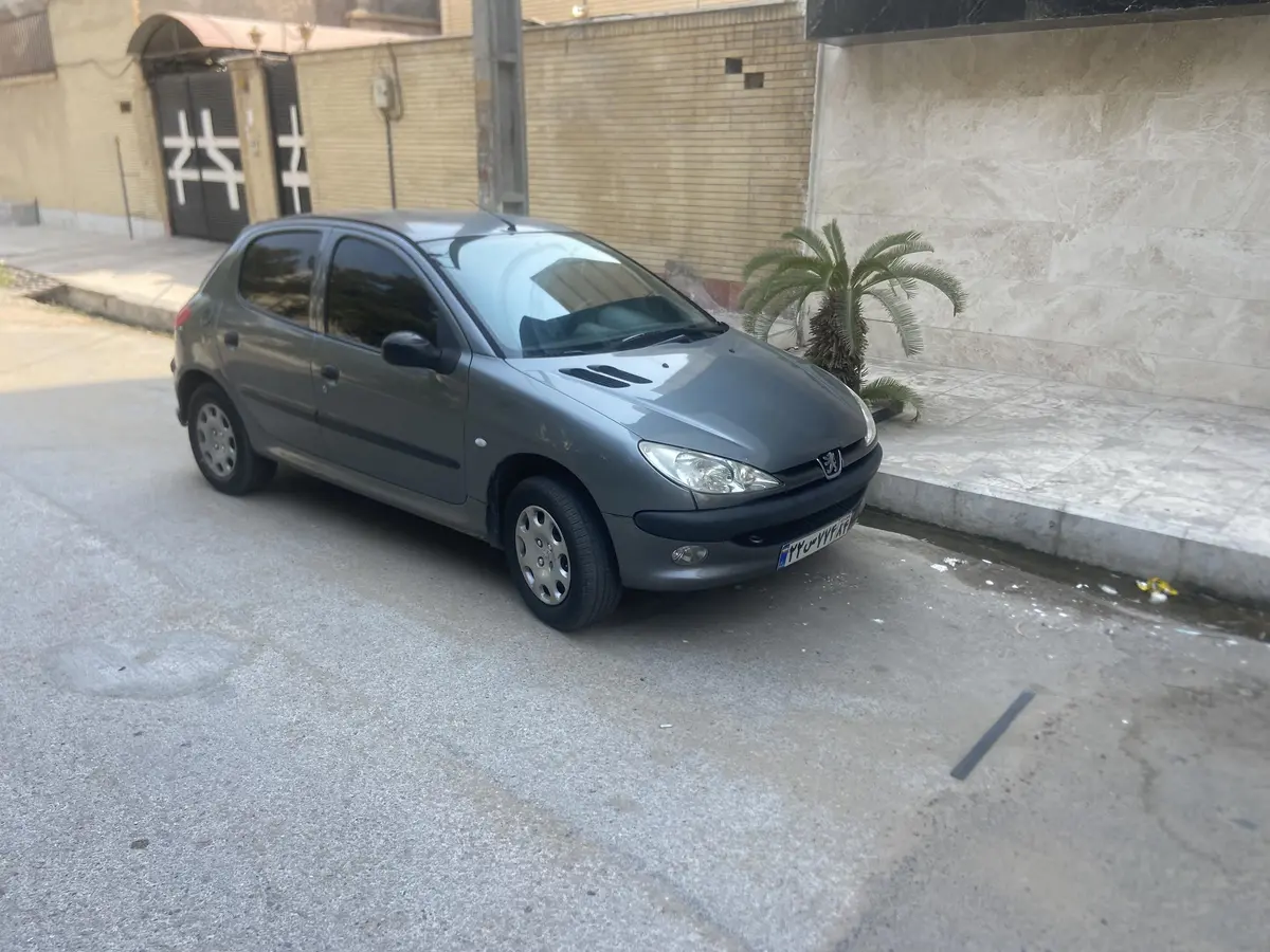 پژو،  206