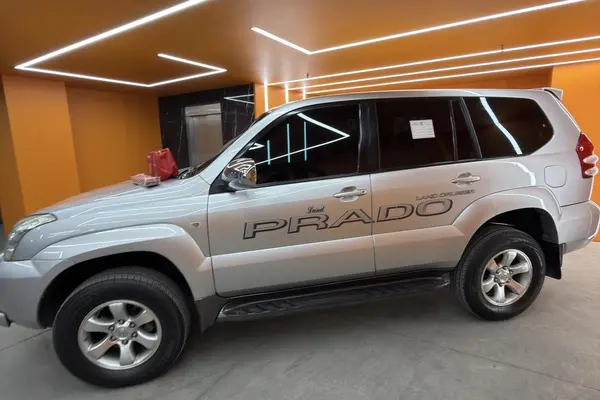 تویوتا، پرادو  چهار در