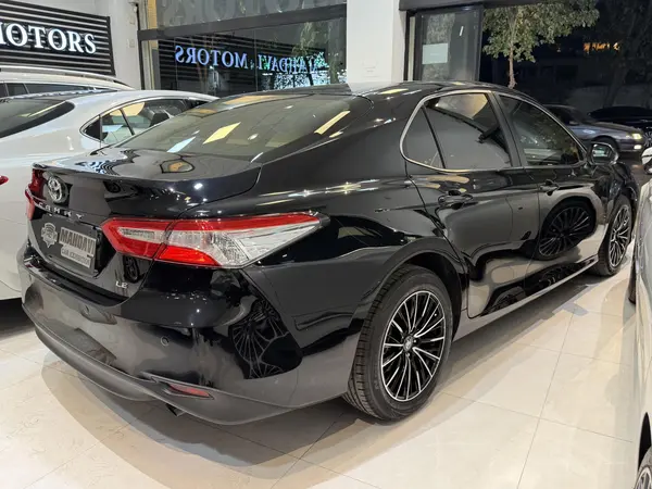 تویوتا، کمری