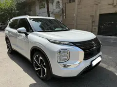 میتسوبیشی، اوتلندر