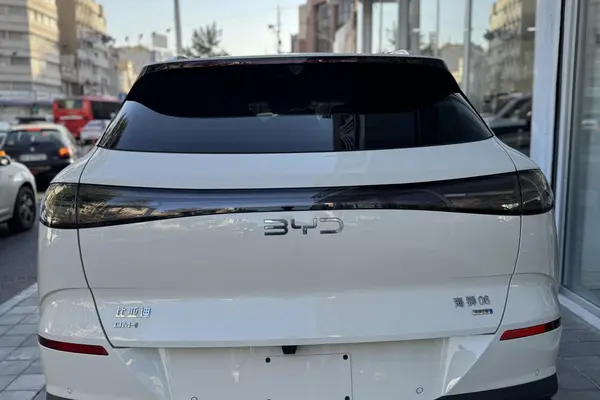 بی وای دی  سی لاین 06 DMi