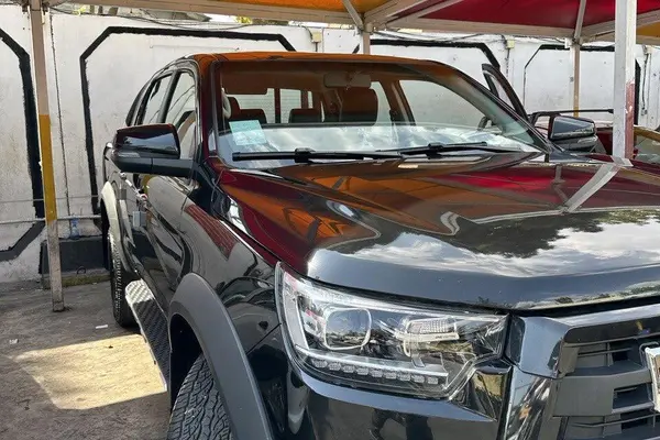 کی ام سی  T8