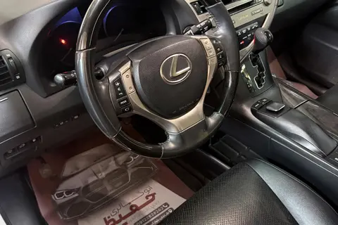 لکسوس، RX