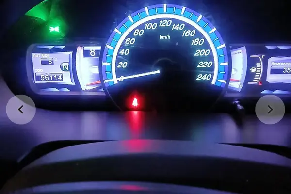 بی وای دی  S6