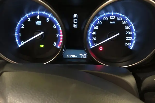 مزدا، 3 نیو صندوق دار