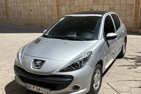 پژو، 207