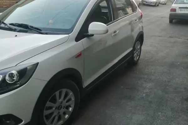 ام وی ام  315هاچ بک