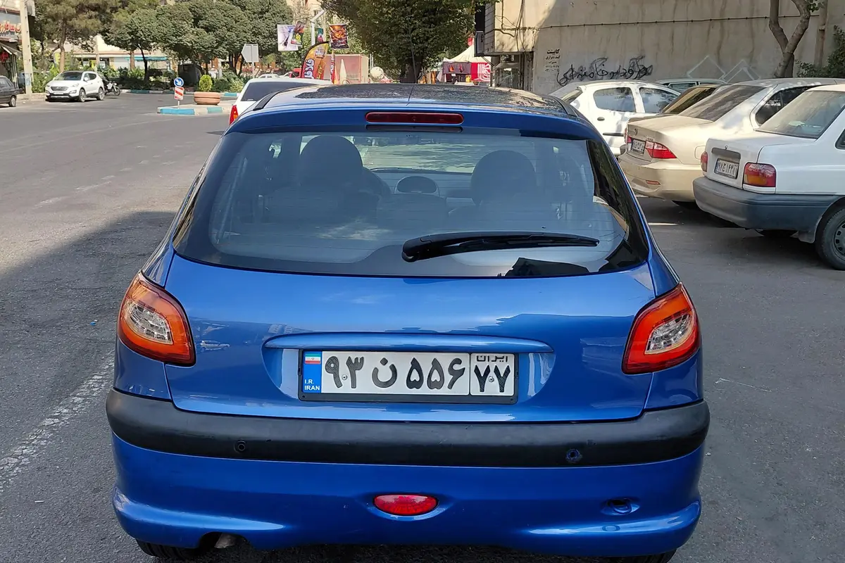 پژو  206