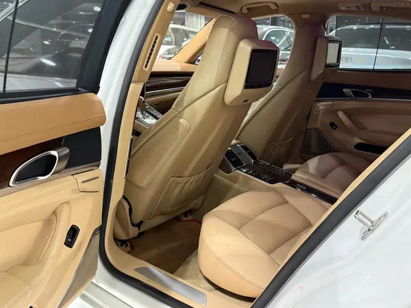 پورشه، پانامرا