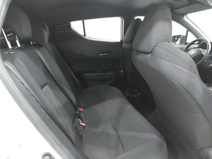 تویوتا، C-HR