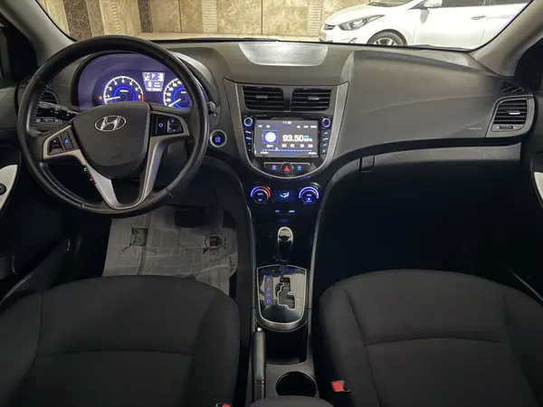 هیوندای، اکسنت (مونتاژ)