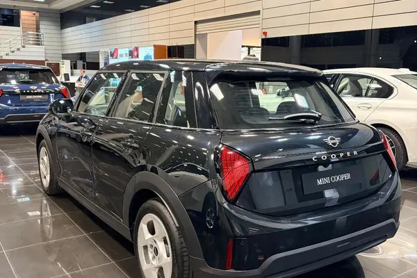 مینی، کوپر