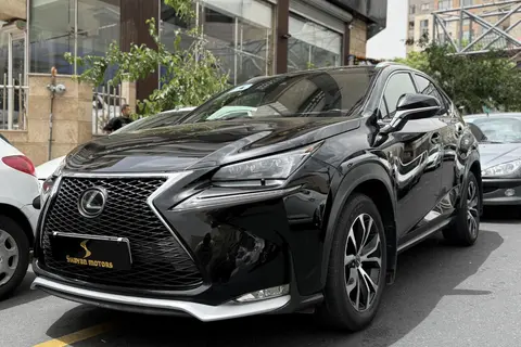 لکسوس، NX
