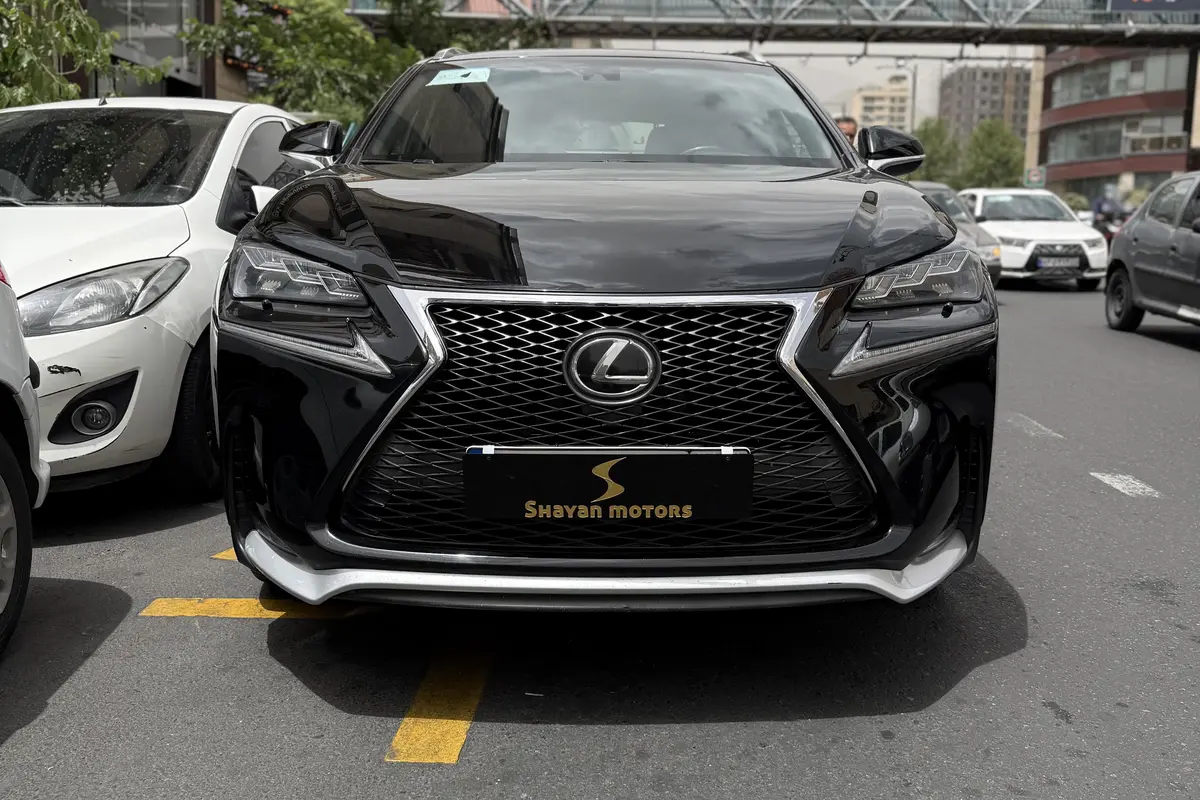 لکسوس،  NX