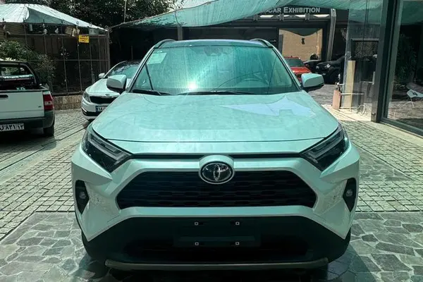 تویوتا، راوفور هیبرید