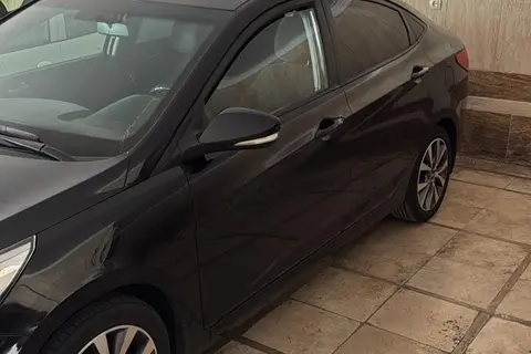 هیوندای، اکسنت (مونتاژ)