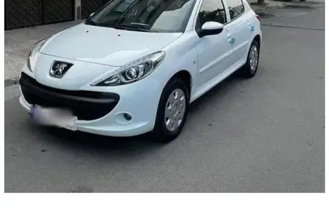 پژو، 207