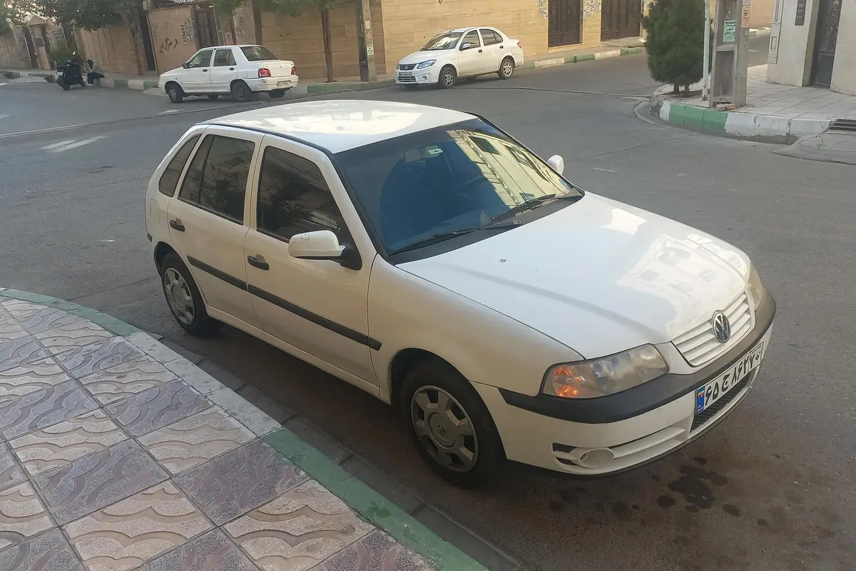 فولکس،  گل