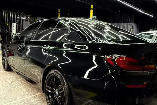 ب ام و، سری 5 سدان