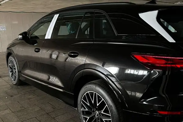 آئودی، Q5 e-tron