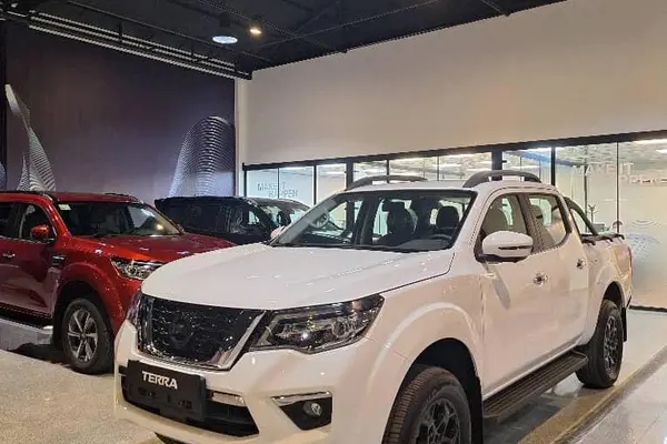 نیسان، ترا پیکاپ