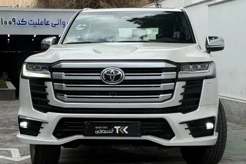 تویوتا، لندکروز چهار در