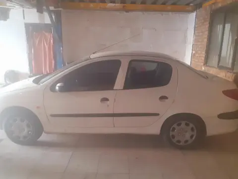 پژو، 206 SD