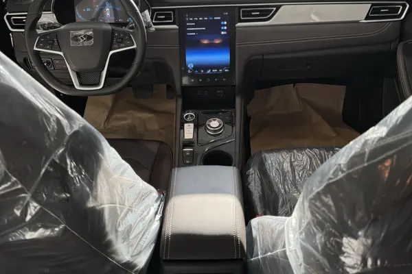 پیش فروش کی ام سی، eJ7