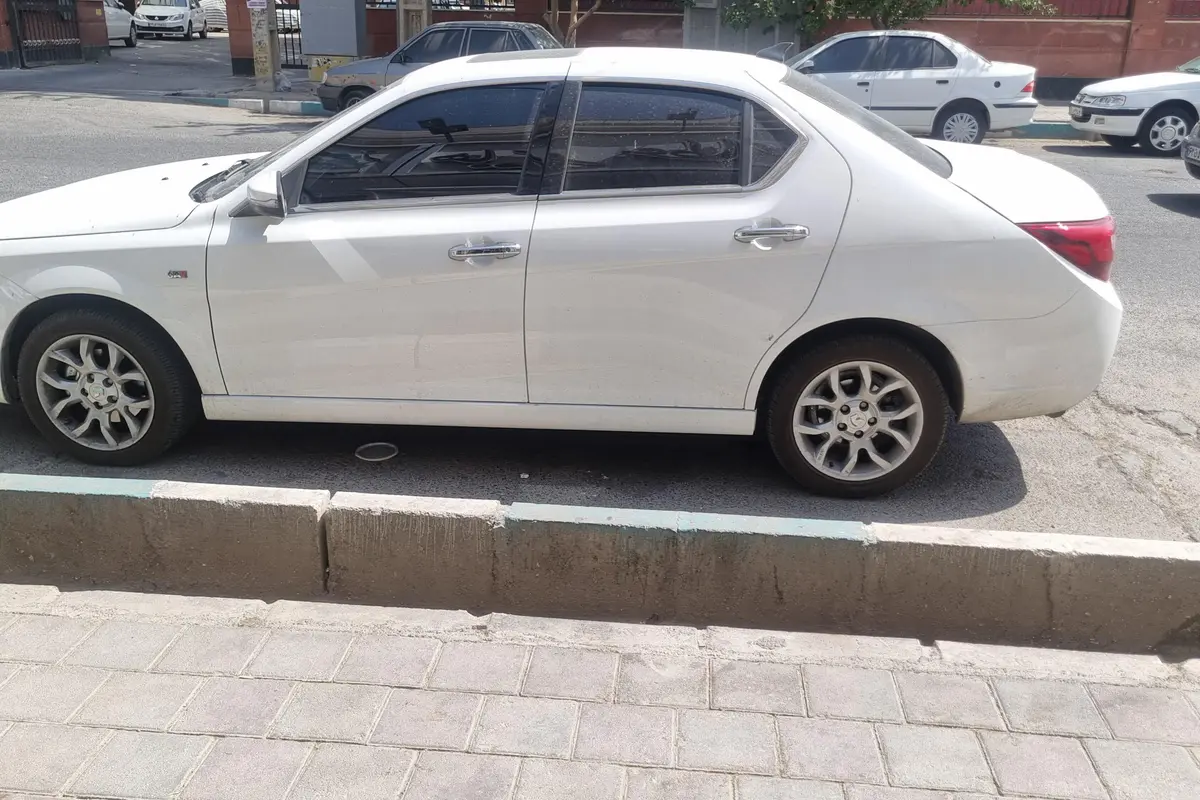 دنا،  پلاس EF7