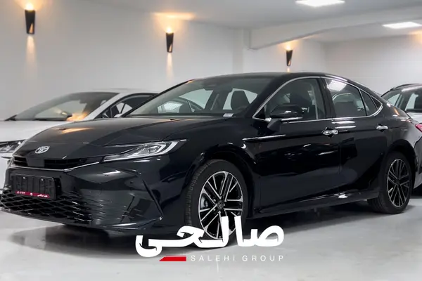 تویوتا  کمری هیبرید