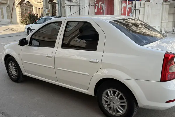 رنو، تندر 90