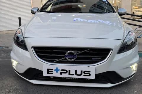 ولوو، V40