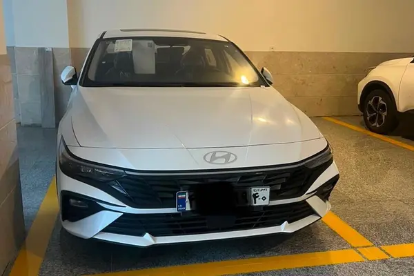 هیوندای  النترا
