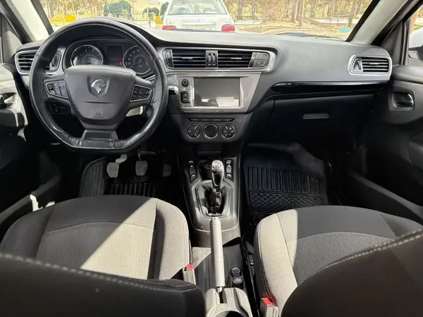 تارا، دنده ای V1