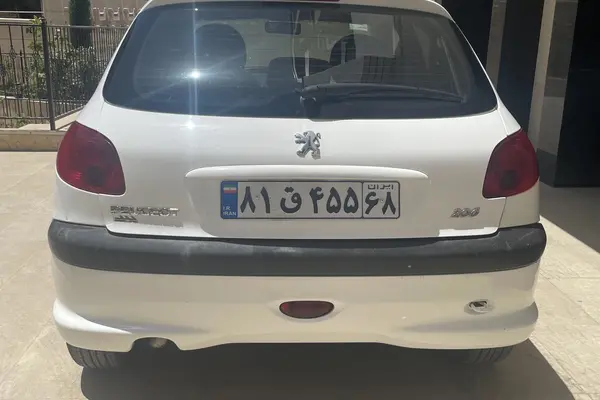 پژو  206