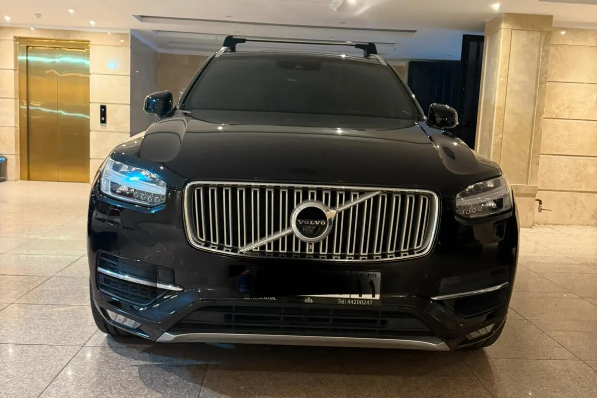 ولوو،  XC90