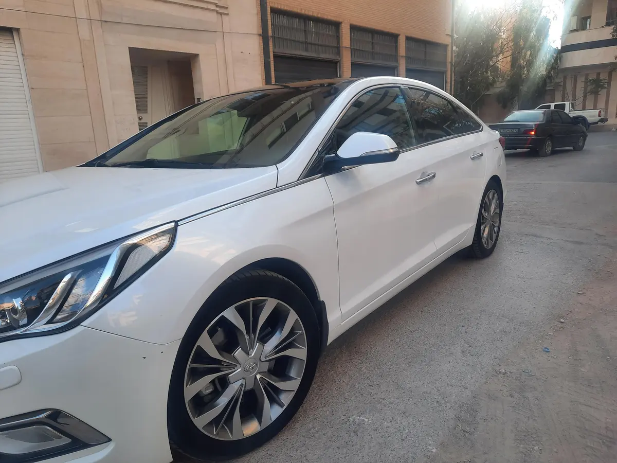 هیوندای،  سوناتا