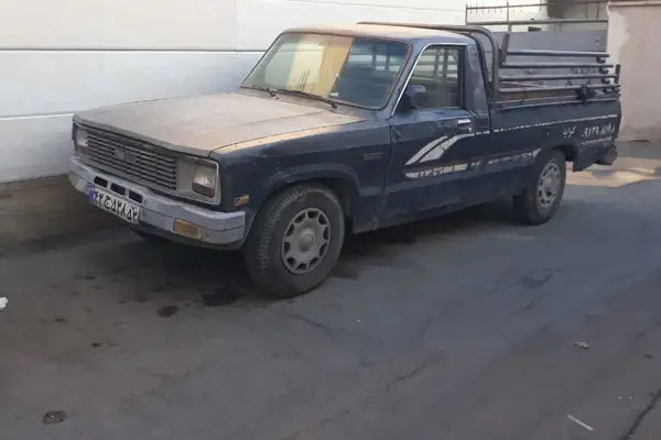 مزدا، وانت تک‌کابين