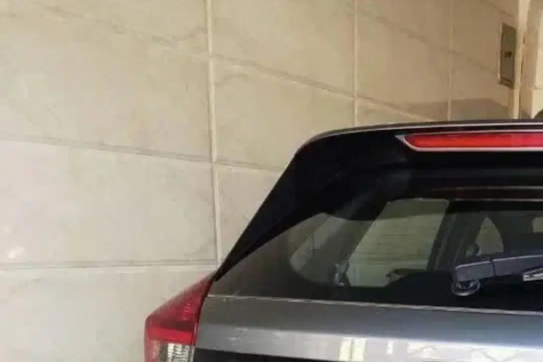 ام وی ام،  X22 PRO